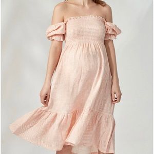 Nothing fits But Sakura dress in pink plaid.